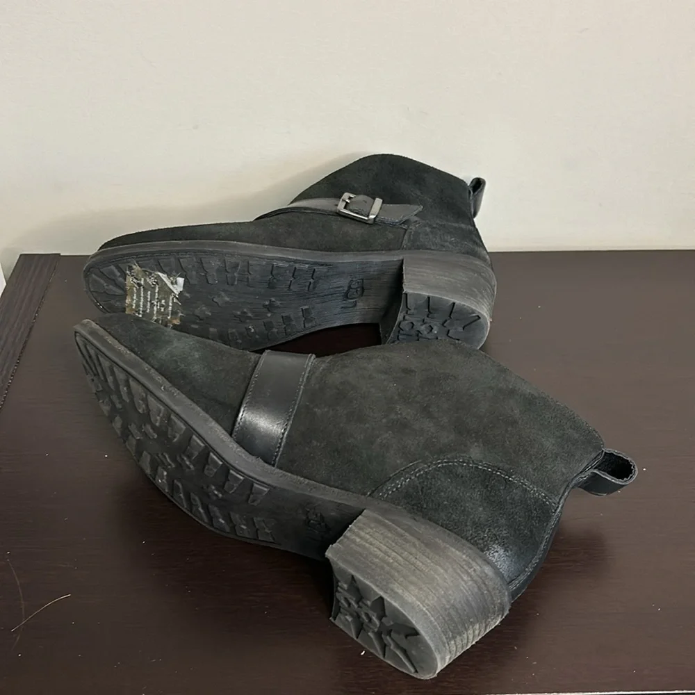 UGG Australia Wright Belted Black Leather Womens Ankle Boots Sz 8.5 Suede Shoes